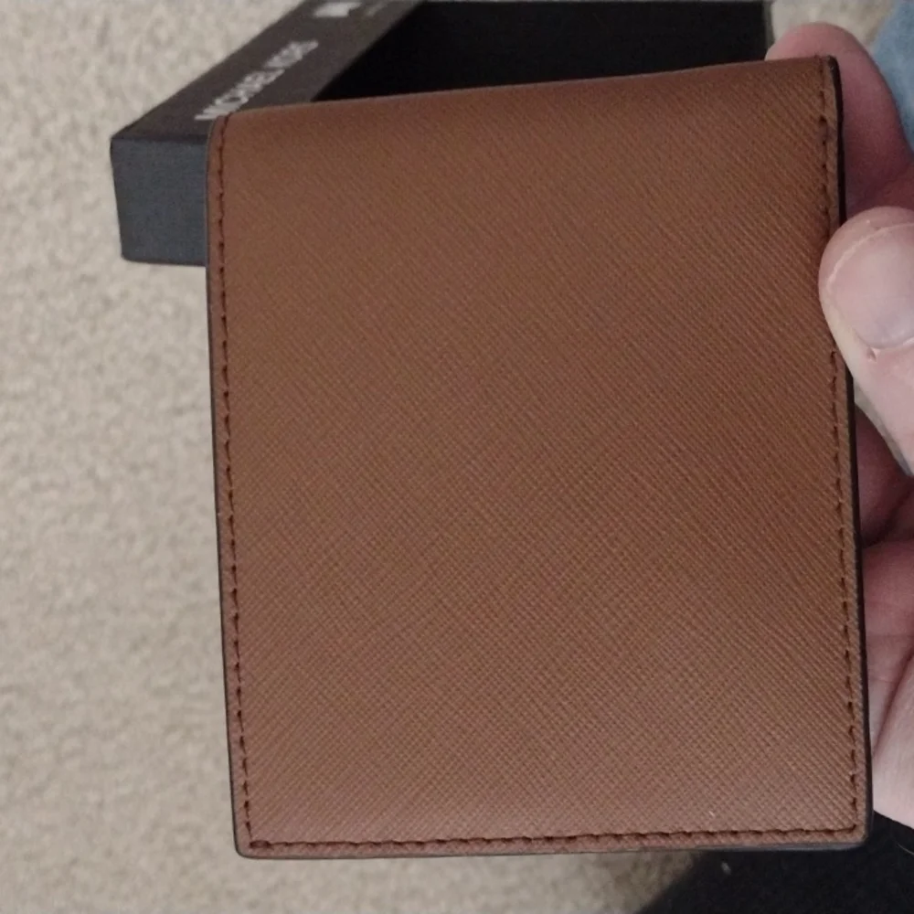 Michael Kors Andy Slim Bifold Wallet